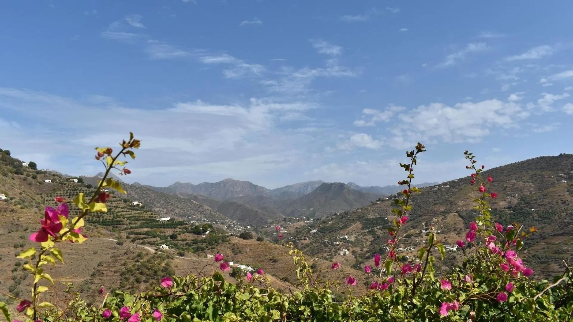 Cómpeta Finca La Vina Mit Privatem Pool בית נופש