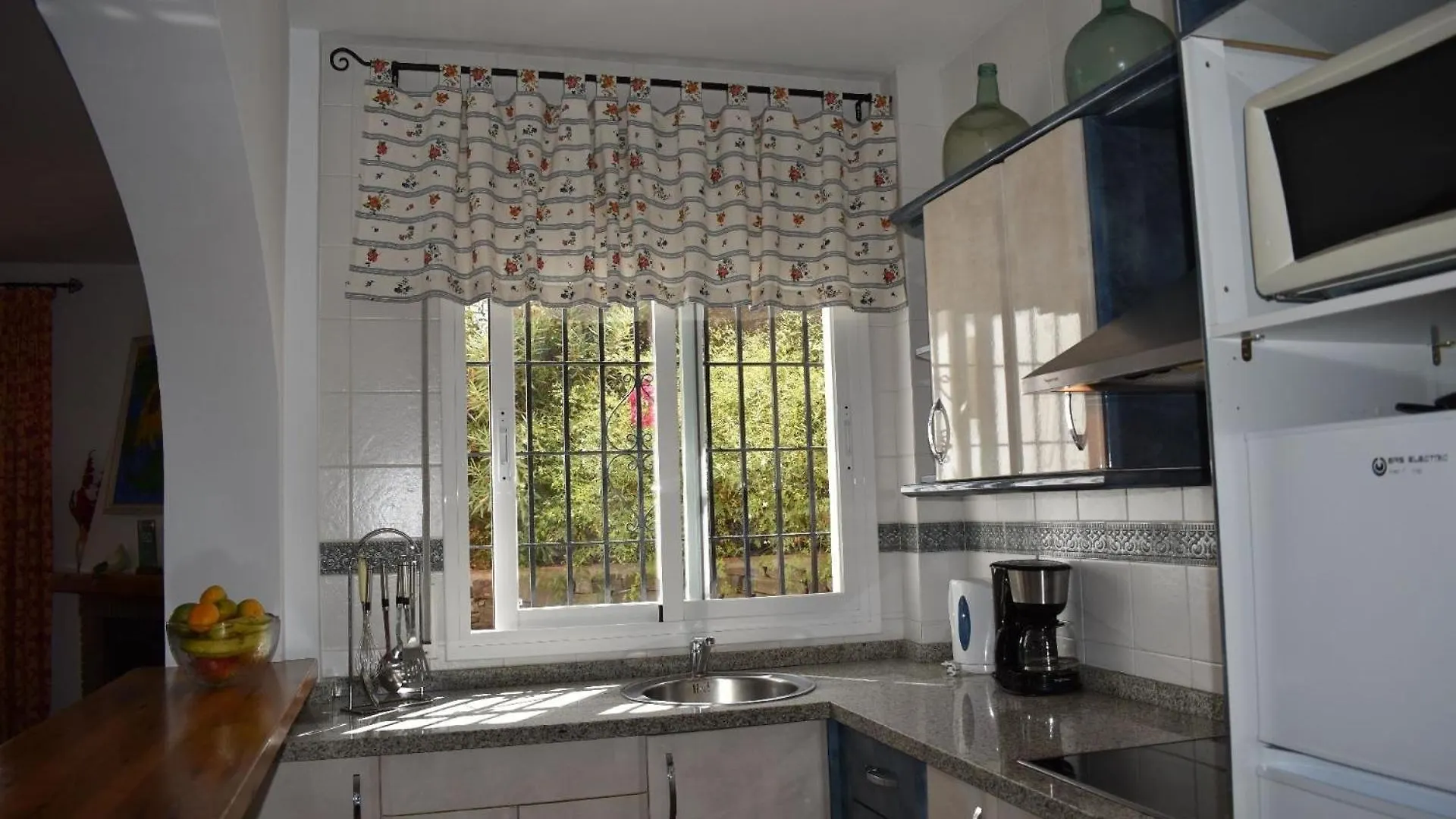 בית נופש Cómpeta Finca La Vina Mit Privatem Pool ספרד