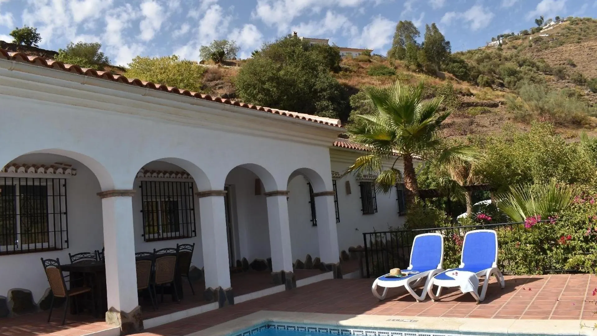 בית נופש Cómpeta Finca La Vina Mit Privatem Pool